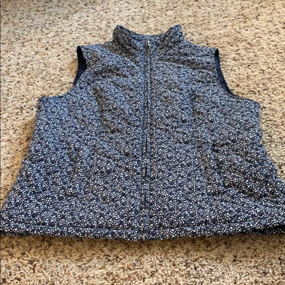 Christopher & Banks Quilted vest Medium